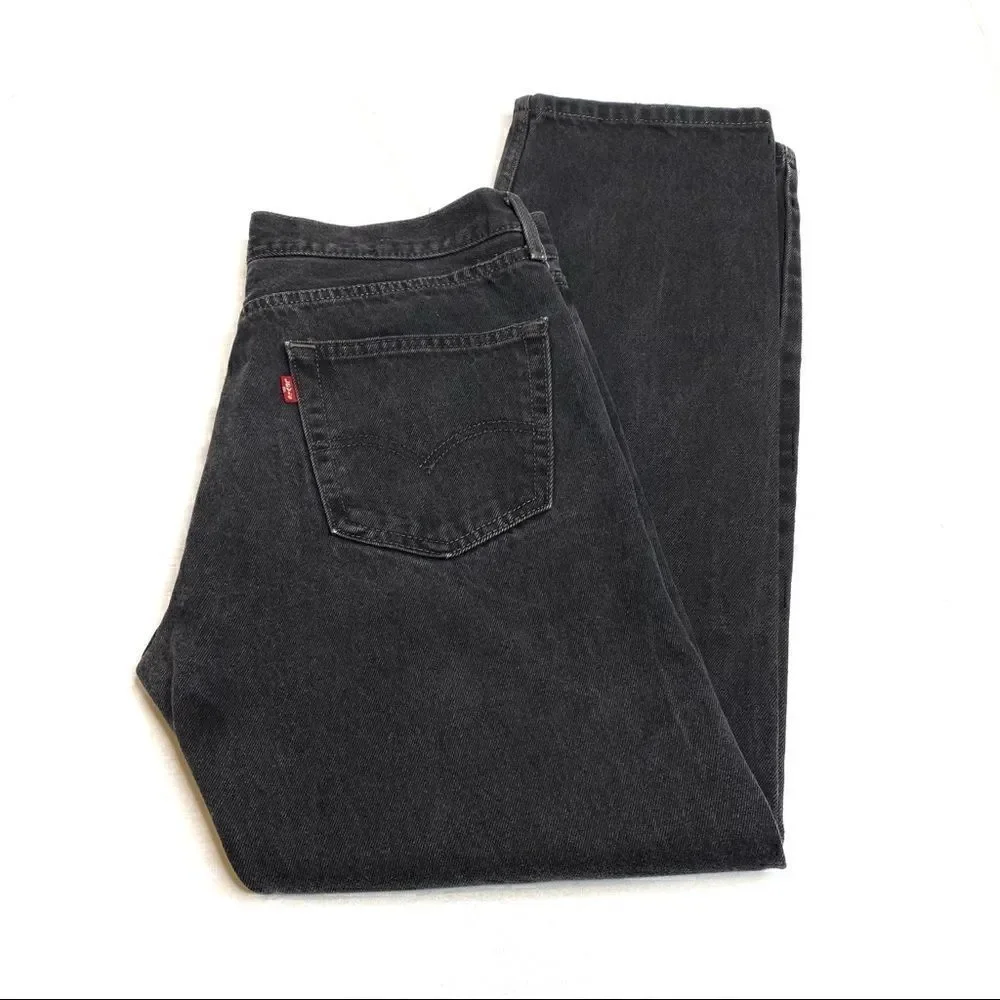 Levi’s black 505 straight leg jeans size 34 X 32